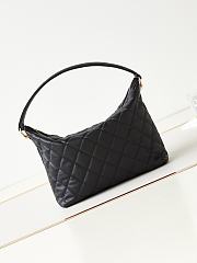 Chanel Lambskin Large Hobo Bag Black 29.5x37x13cm - 2