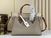 Louis Vuitton LV On My Side Apricot 30.5 x 24.5 x 14cm - 2