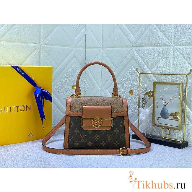 Louis Vuitton LV Dauphine Capitale Monogram Reverse 17.5 x 17.5 x 9 cm - 1