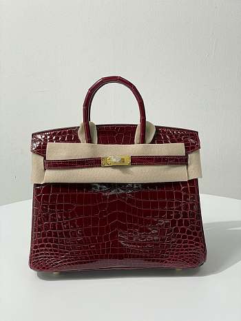 Hermes Birkin 25 Red Wine Crocodile Gold Hardware 25cm