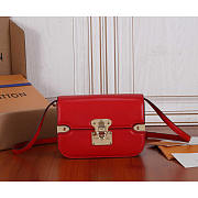 Louis Vuitton LV Orsay MM Red 21.5 x 15.8 x 5 cm - 1