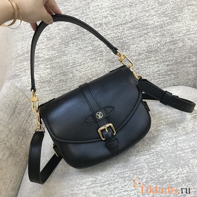 Louis Vuitton LV Saumur BB Epi Black 20 x 16 x 7.5 cm - 1