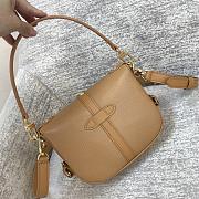 Louis Vuitton LV Saumur BB Epi Safran Brown 20 x 16 x 7.5 cm - 2