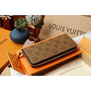 Louis Vuitton LV Clémence Wallet Monogram Reverse 20 x 9 x 2 cm - 2