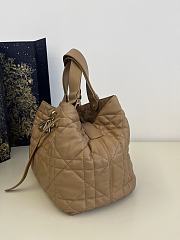 Dior Medium Toujours Bag Tan Macrocannage 28.5 x 21.5 x 19 cm - 4