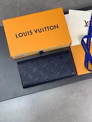 Louis Vuitton LV Wallet Emilie Navy Blue 19 x 10 x 2 cm - 2