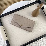 Louis Vuitton LV Wallet Monogram Grey Sarah 19 x 10.5 x 2 cm - 1