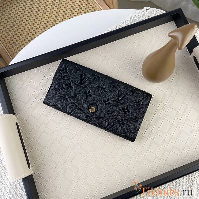 Louis Vuitton LV Wallet Monogram Black Sarah 19 x 10.5 x 2 cm - 1