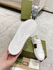 Gucci Women's ACE Sneaker With Bee - 6