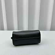 Miumiu Leather Bag With Handle Black 18x11.5x8cm - 4