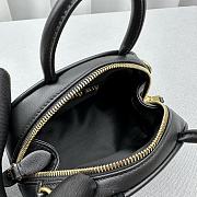 Miumiu Leather Bag With Handle Black 18x11.5x8cm - 2