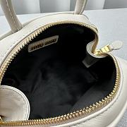 Miumiu Leather Bag With Handle White 18x11.5x8cm - 6