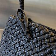 Bottega Veneta Tosca Shoulder Bag Black 27x18x9cm - 3