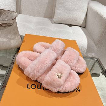 Louis Vuitton LV Sunset Comfort Flat Mule Light Pink