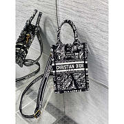 Dior Book Tote Mini Phone Bag Black White Plan de Paris 13 x 18 x 5 cm - 1