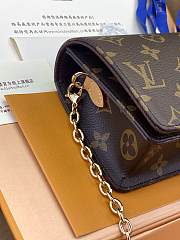 Louis Vuitton LV Wallet On Chain Lily 20.5x10x3.5cm - 6