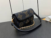 Louis Vuitton LV Wallet On Chain Ivy Black 23.5 x 12 x 4.3 cm - 2