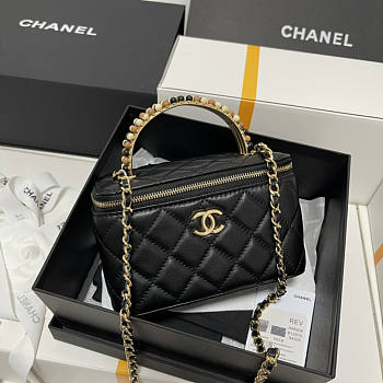 Chanel Vanity Case Wooden Bead Handle Bag 16x8x10cm