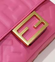 Fendi Baguette Mini Pink Nappa Leather Bag 20x13x5cm - 2