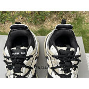 Balenciaga Track Sneaker Beige Black  - 2