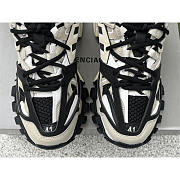 Balenciaga Track Sneaker Beige Black  - 3