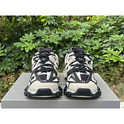 Balenciaga Track Sneaker Beige Black  - 4