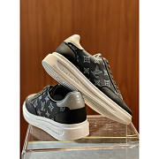 Louis Vuitton LV Beverly Hills Logo Sneakers In Black - 4