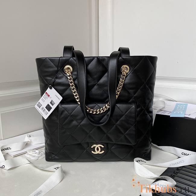 Chanel Shopping Bag Shiny Lambskin Black 33x31x10cm - 1