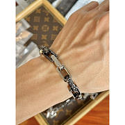 Louis Vuitton LV Chain Bracelt Black And Silver - 3