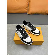 Louis Vuitton LV Rivoli Sneakers Calfskin White And Black - 1
