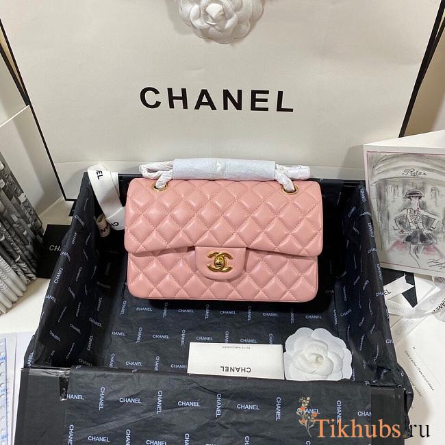 Chanel Flap Bag Light Pink Lambskin Gold 23cm - 1