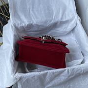 Chanel Flap Bag Messenger Suede Red 19cm - 5