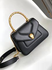 Bvlgari Serpenti Reverse Top Handle Black 20x14x10cm - 1