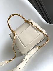 Bvlgari Serpenti Reverse Top Handle White 20x14x10cm - 2