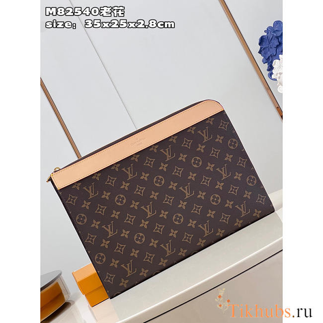 Louis Vuitton LV Pochette Jour Monogram 35 x 25 x 2.8 cm - 1