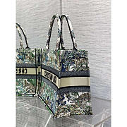 Dior Medium Book Tote White Multicolor Étoile 36 x 27.5 x 16.5 cm - 4