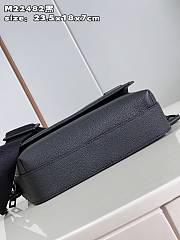 Louis Vuitton LV Fastline Messenger Black 23.5 x 18 x 7 cm - 5