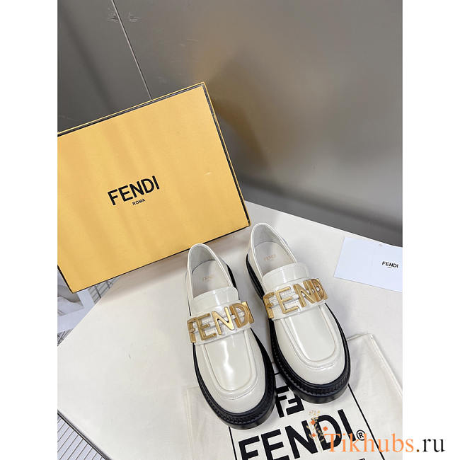 Fendi New Thick-Soled Martin Boots White - 1