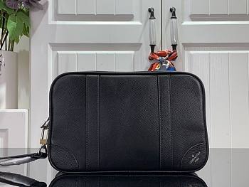 Louis Vuitton LV Pochette Kasai Taiga Black 25 x 15.5 x 6.5 cm