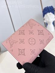 Louis Vuitton LV Iris Compact Wallet Rose Jasmin 12 x 9.5 x 3 cm - 2