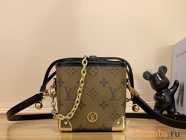 Louis Vuitton LV Vanity Case Monogram 11.5cm - 1