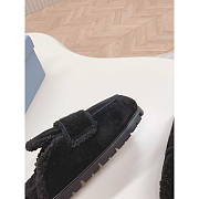 Prada Logo-Plaque Shearling Slippers Black - 5