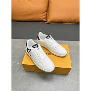 Louis Vuitton LV Rivoli Sneakers Calfskin White - 1