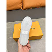 Louis Vuitton LV Rivoli Sneakers Calfskin White - 3