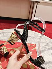 Christian Louboutin Lipsita Queen Sandal In Black Gold - 4