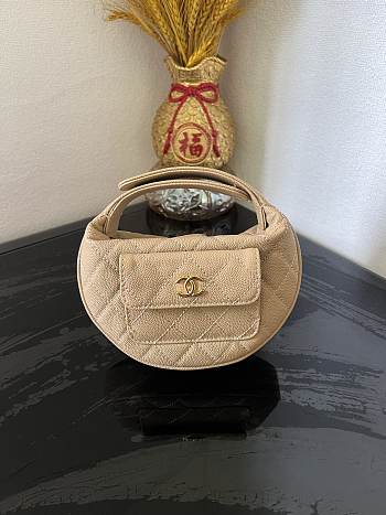Chanel Beige Pouch Caviar Gold 16x16x5.5cm