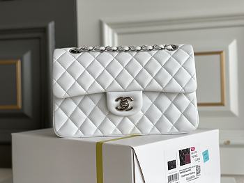Chanel Flap Bag White Lambskin Silver 23cm