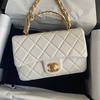 Chanel Small Flap With Top Handle White 21x13x8cm