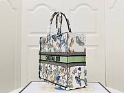 Dior Large Book Tote White Multicolor Mexico Embroidery 42cm - 4