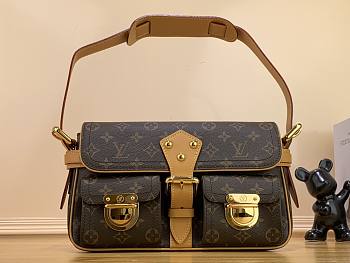 Louis Vuitton LV Monogram Hudson PM Shoulder Bag 30x19x10cm